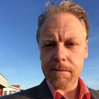 Michael Henningsson (Майкл Хеннингссон)
