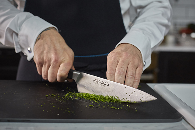 профессиональные кухонные ножи