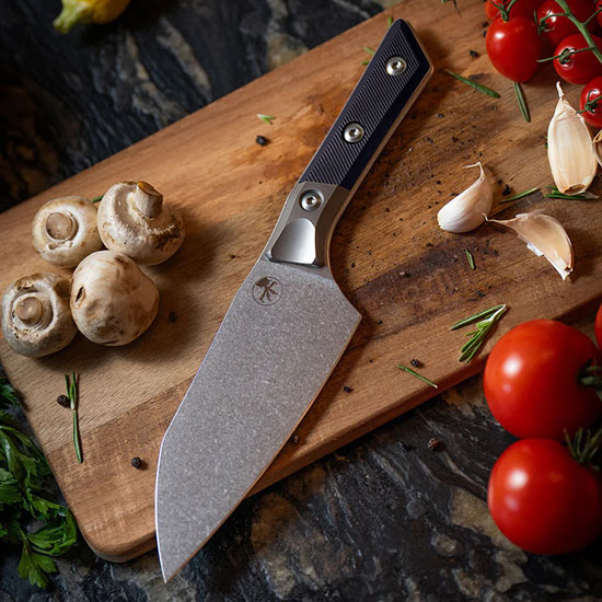 Кухонная серия Microtech: мечта тактического повара